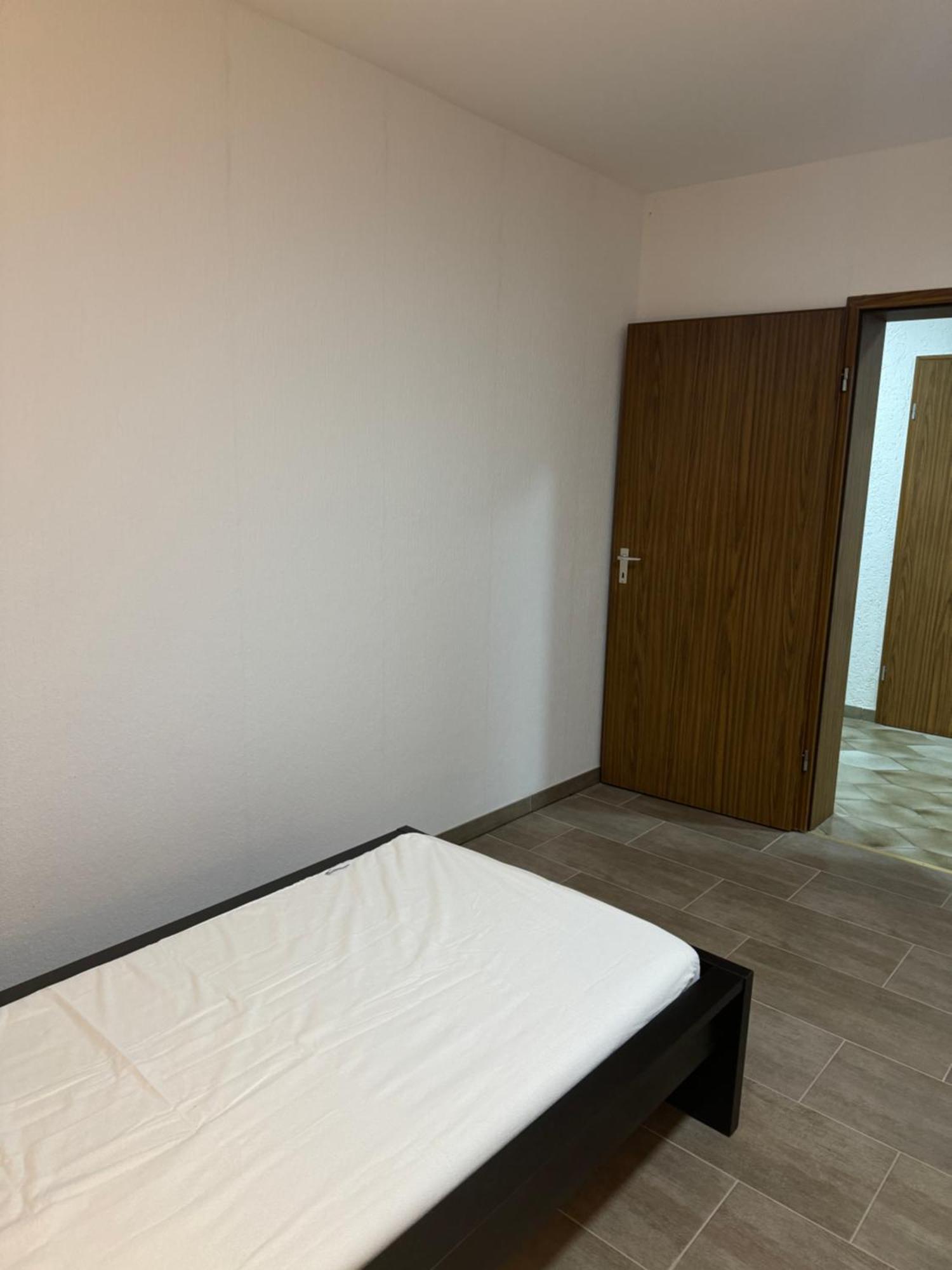 Laras Voll Ausgestattete Gartenwohnung Mit Wlan Und Tv Werne Buitenkant foto